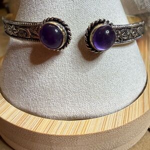 Elegant Silver and Amethyst Cuff Bracelet